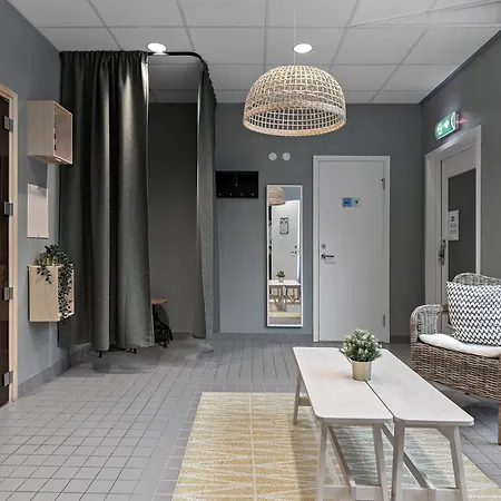 Forenom Hotels & Apartments Kista-3
