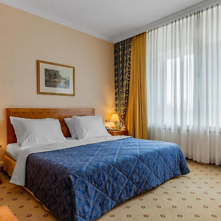 Natsionalny Hotel-2