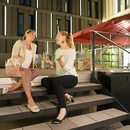 Sander Hotel-3