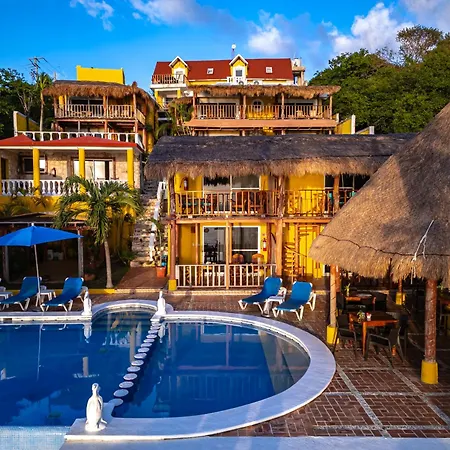 Hotel La Joya Isla Mujeres-3