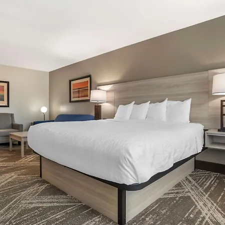 Best Western Plus Jackson Downtown Coliseum-3