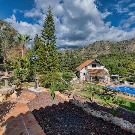 Villa Morera Bed & Breakfast-2