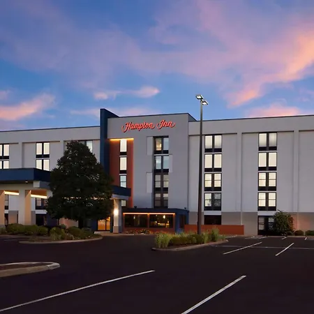Hampton Inn Evansville-3