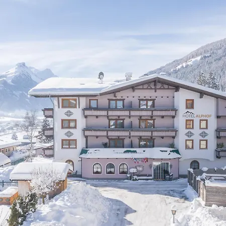 Hotel Alphof Stubaital-3