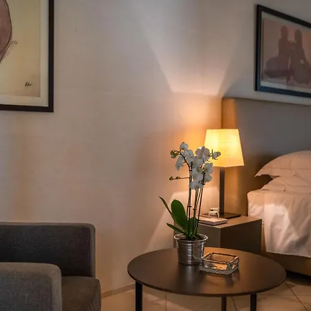 La Fiermontina Luxury Home Hotel-3