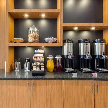 Insignia Hotel Brooklyn, An Ascend Collection Hotel-3