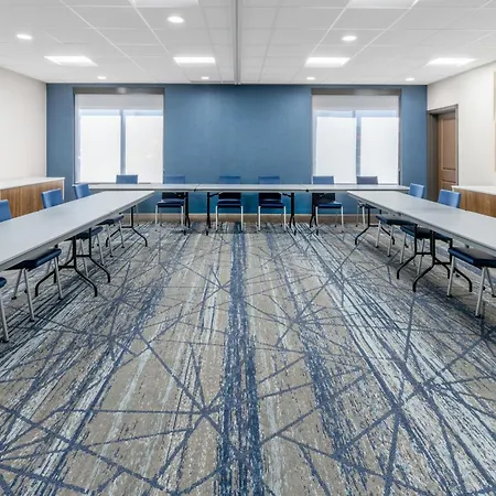 Holiday Inn Express Hotel & Suites Cheyenne By Ihg-3