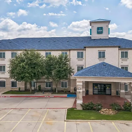 Clarion Inn & Suites Weatherford South-2