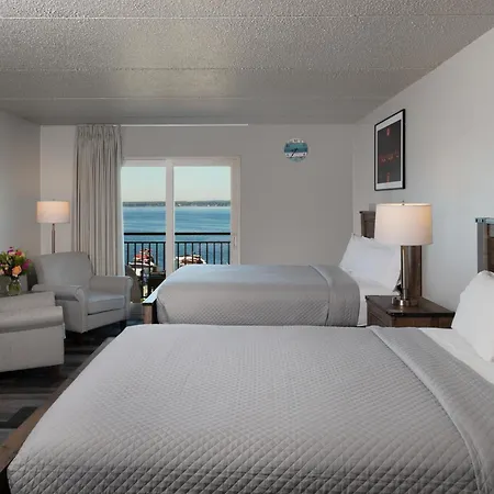 Harbor Shores On Lake Geneva-3