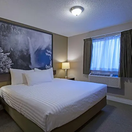 Super 8 By Wyndham Kamloops On The Hill-2