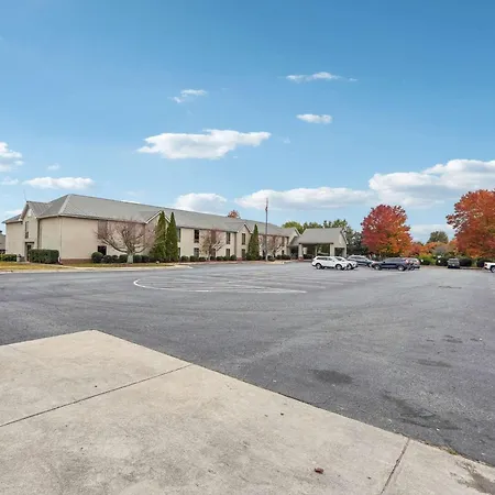 Quality Inn & Suites Dawsonville-2