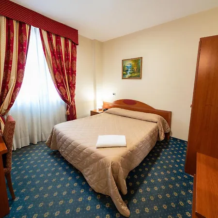 Hotel Cavour Resort-3