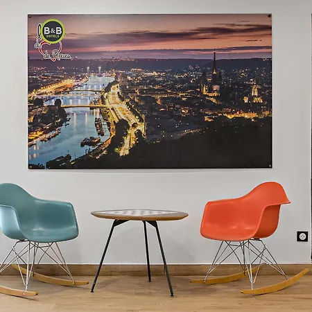 B&B HOTEL Rouen Centre Rive Droite-2
