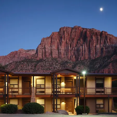 The Red Cliffs Lodge Zion, A Tribute Portfolio Hotel-3