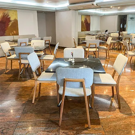 Royal Center Hotel Lourdes-2