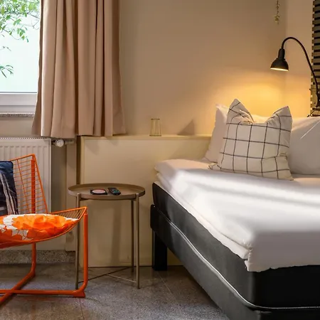 Sleepinroomz Boutique Hotel Dortmund-West-3
