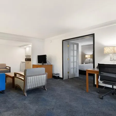 Howard Johnson By Wyndham Sacramento Downtown-2