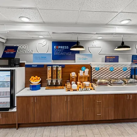 Holiday Inn Express Saint Simons Island By Ihg-2