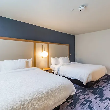 Fairfield Inn And Suites By Marriott Tampa North-3
