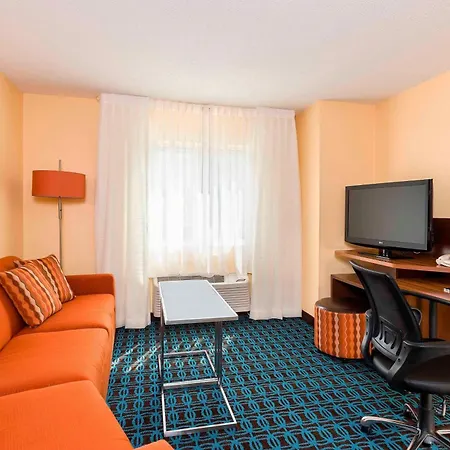 Fairfield Inn & Suites Mansfield Ontario-2
