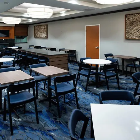 Fairfield Inn & Suites Santa Cruz - Capitola-2