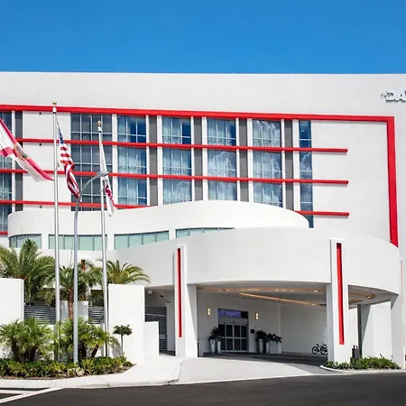 The Daytona, Autograph Collection-3