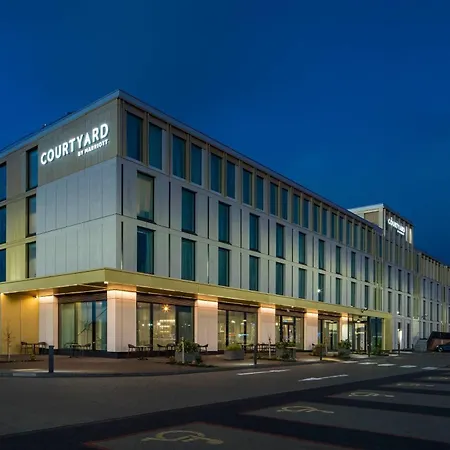 Courtyard By Marriott Inverness Airport-3