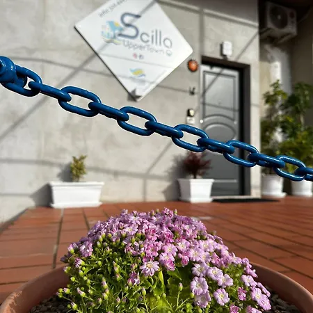 Scilla Upper Town-2