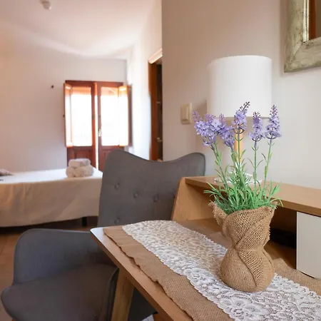 Hotel Rural L'Antic Portal-2