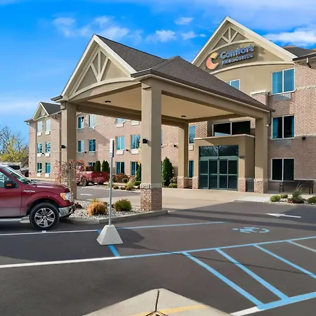 Comfort Inn & Suites Taylor - Detroit-2