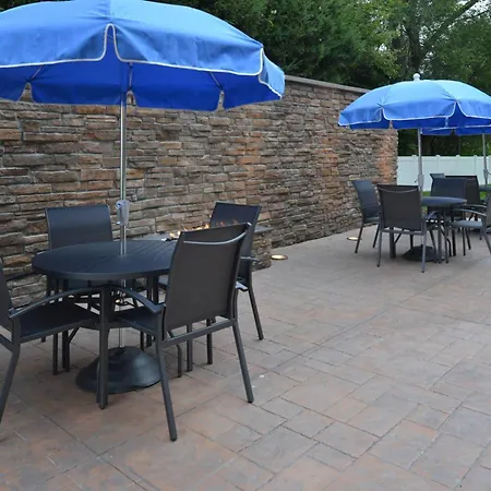 Fairfield Inn & Suites By Marriott Fremont-3