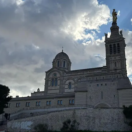 Villa sécurisée pres des lecques-3