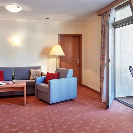 Apparthotel Minerva Diana Octavia-2