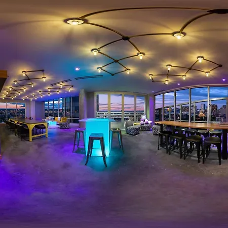 Moxy Boston Downtown-2