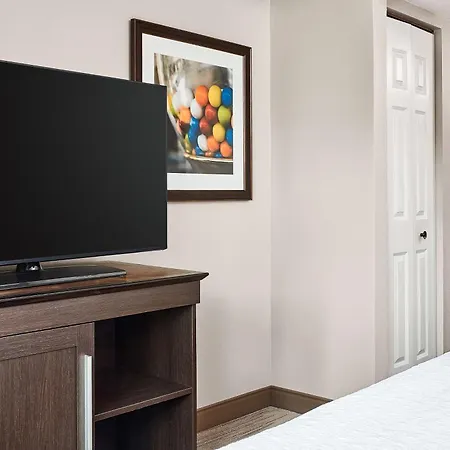 Hampton Inn & Suites Hershey Near The Park-3