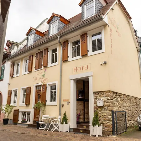 Kleine Villa Rose-3
