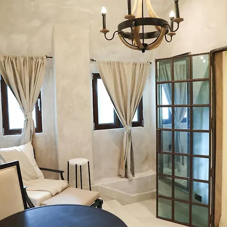 O:Live Boutique Hotel, A Small Luxury Hotel Of The World (Adults Only)-3