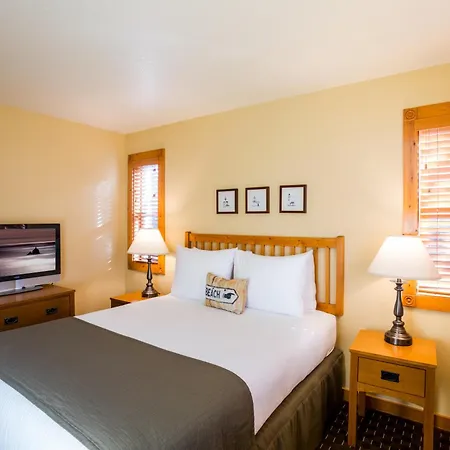 Lighthouse Inn-2