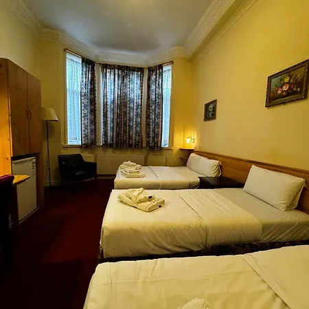 Bridge Park Hotel-2