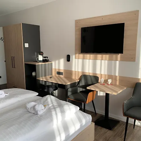 Hotel zur Therme-2