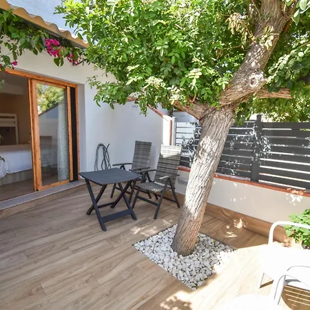 Vicino Al Mare-3