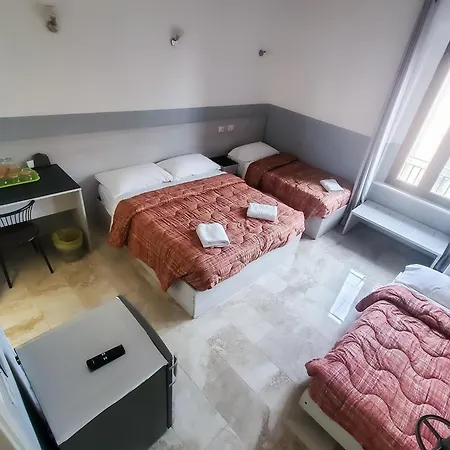 Hotel Emmy-2