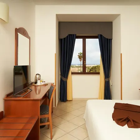 Hotel Relax-2