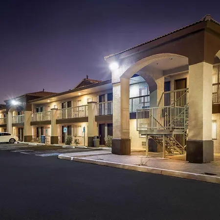 Days Inn By Wyndham Buckeye-2