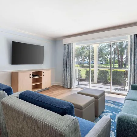 Hilton Vacation Club Charter Club Naples Bay-3