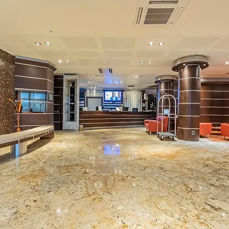 Dado Hotel International-3