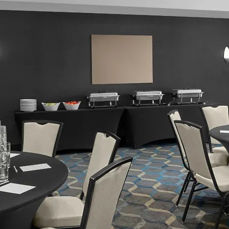 Residence Inn Los Angeles Burbank/Downtown-3