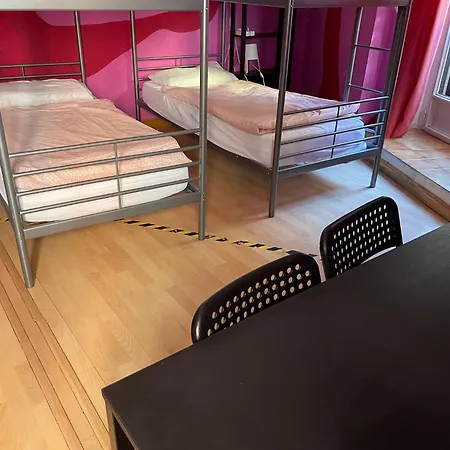 Bed Madrid Rooms-3