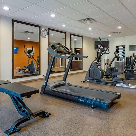 Comfort Suites Bridgeport - Clarksburg-3