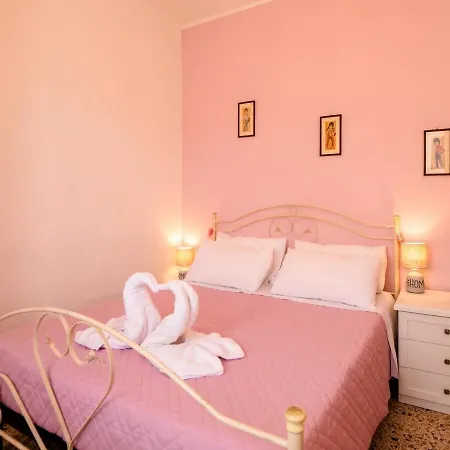 Casa Mafalda - Rooms, Friends And More - Affittacamere, Guest House-2